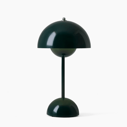 Skorter | Add a touch of retro charm to your home with this lamp