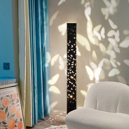 Norfried Column Floor Lamp - SKØRTER