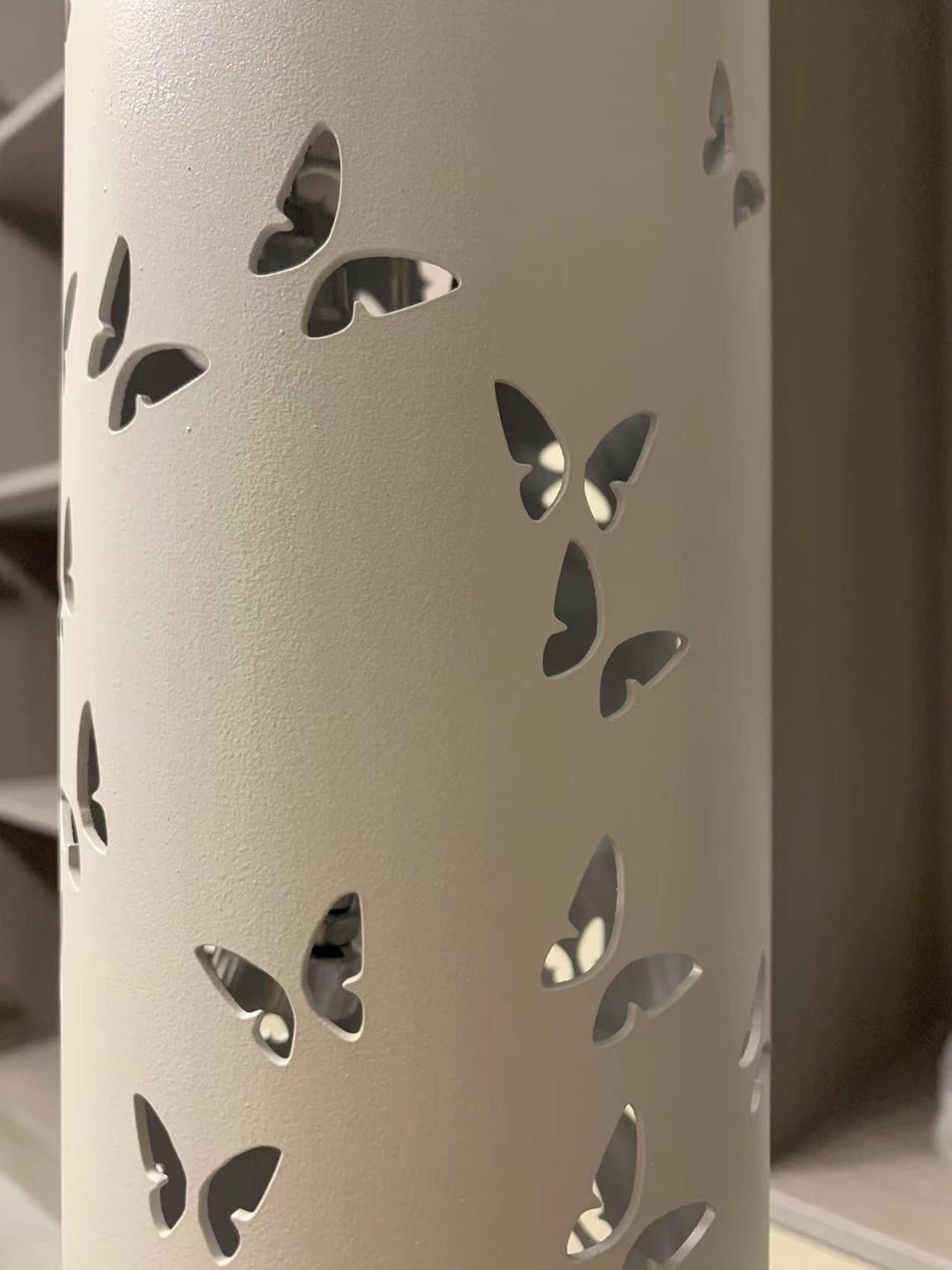 Norfried Column Floor Lamp - SKØRTER