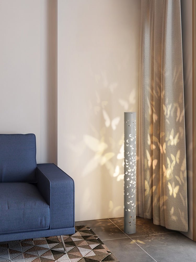 Norfried Column Floor Lamp - SKØRTER