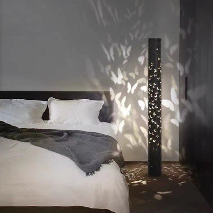 Norfried Column Floor Lamp - SKØRTER