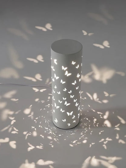 Norfried Column Floor Lamp - SKØRTER