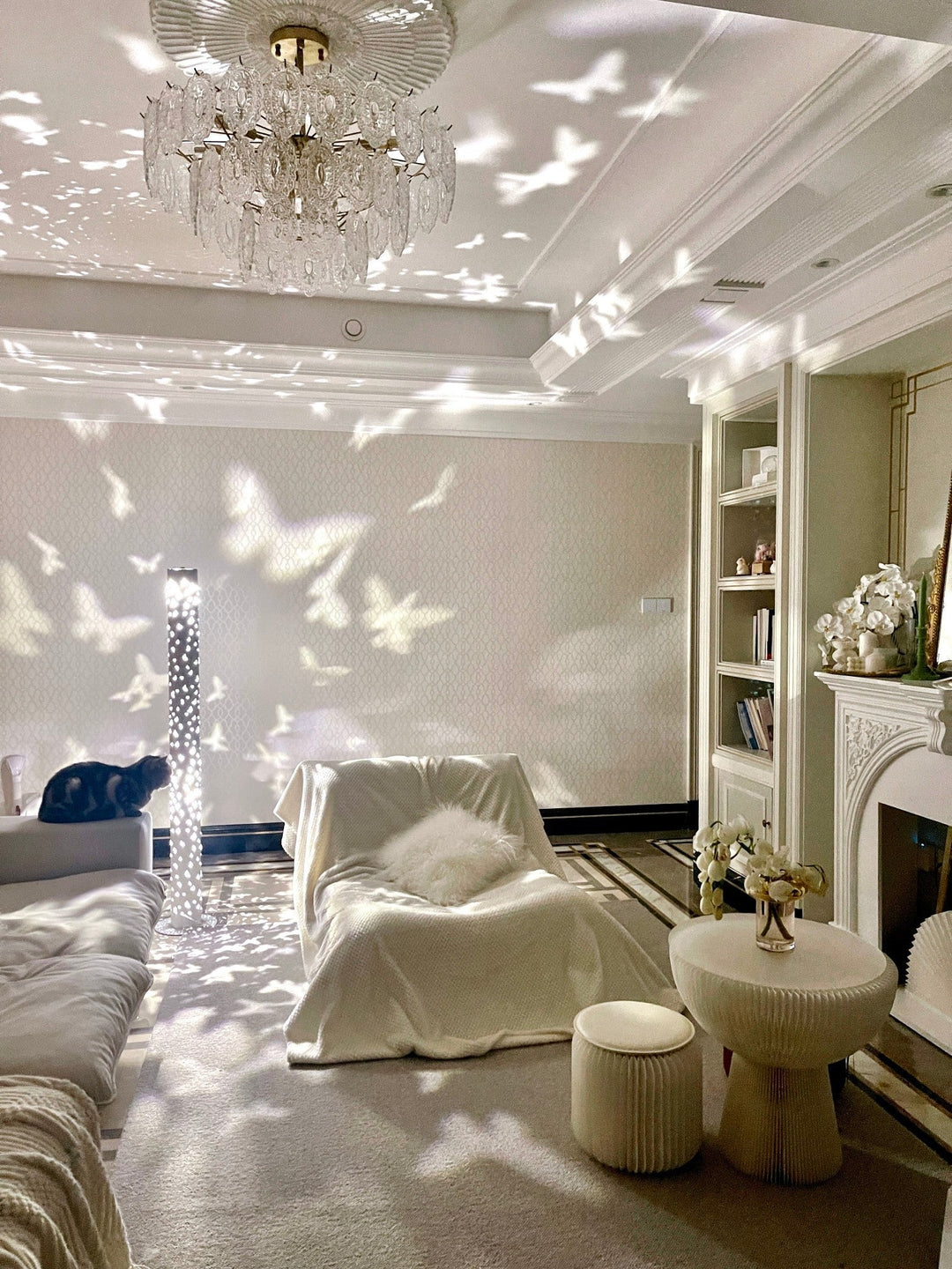 Norfried Column Floor Lamp - SKØRTER