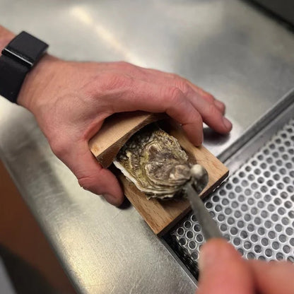 Oyster Shucking Clamp - SKØRTER