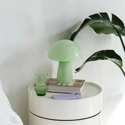 Skorter | Pastel-colored glass mushroom table lamp