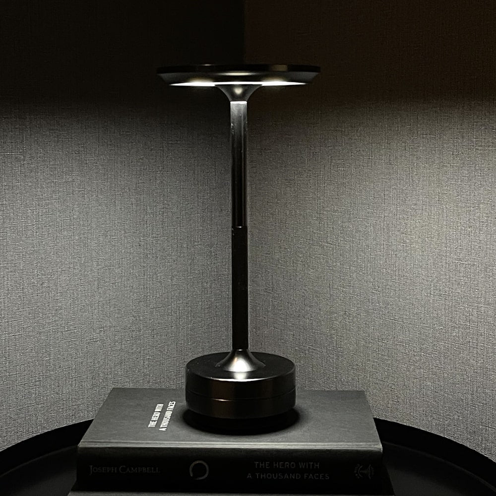 Skorter | Ambient Metallic Wireless Table Lamp
