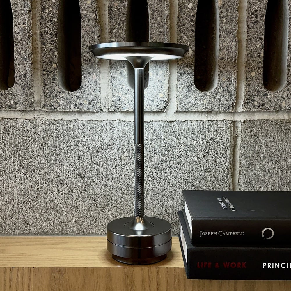 Skorter | Ambient Metallic Wireless Table Lamp