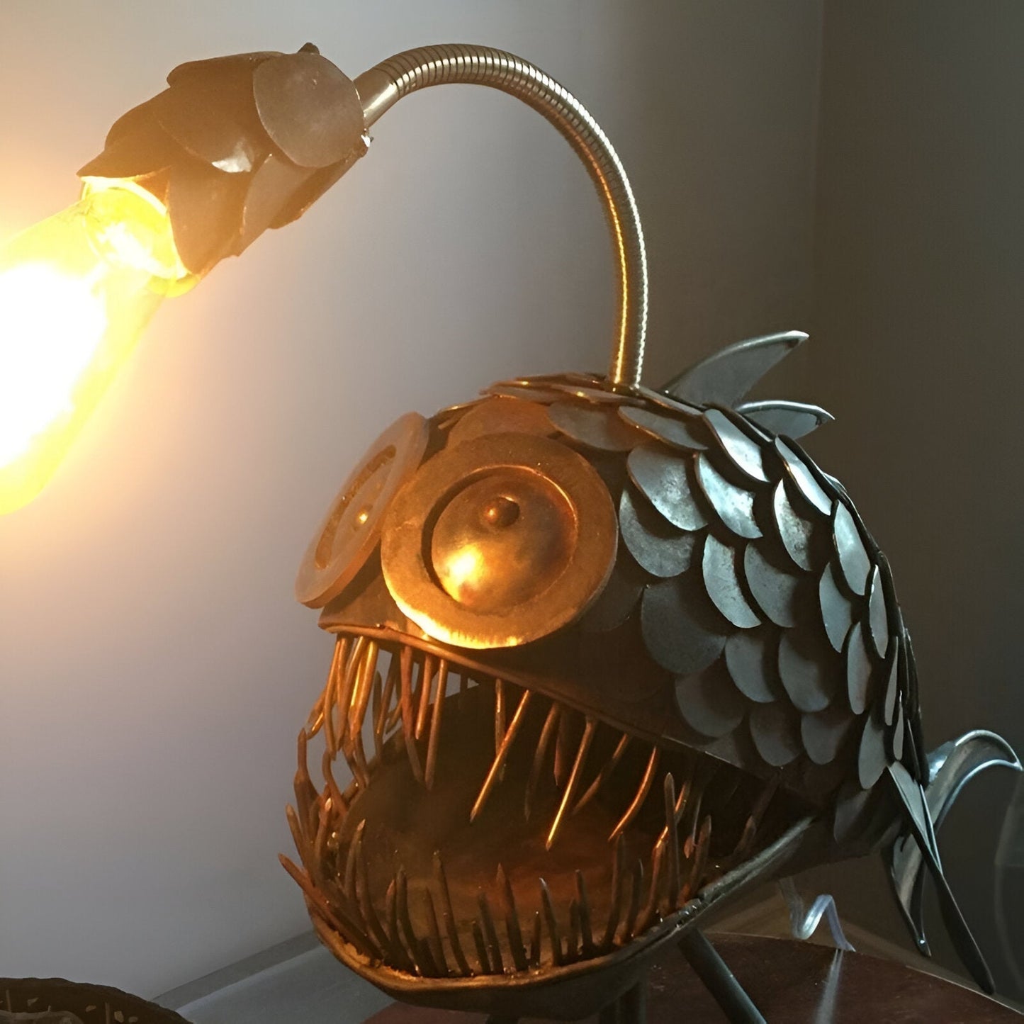 Skorter | Angler Fish Lamp – Cool & Unusual Floor Lamp for Your Home