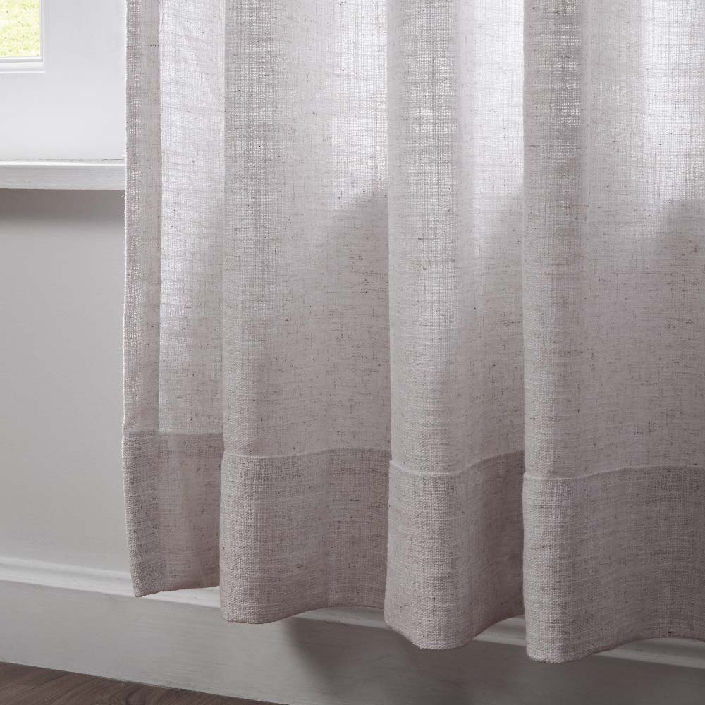 Skorter | Curtain - Add Natural Elegance and Comfort to Your Interior