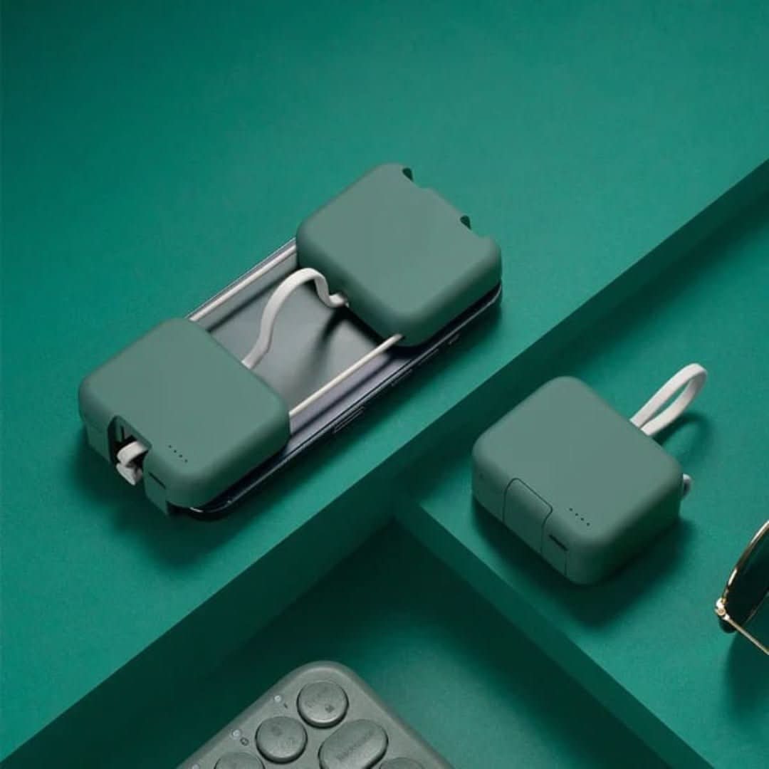 Skorter | Powercharge | Mini Power Bank & Phone Holder