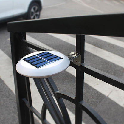 Skorter | Solar-powered outdoor path LED wall lamp