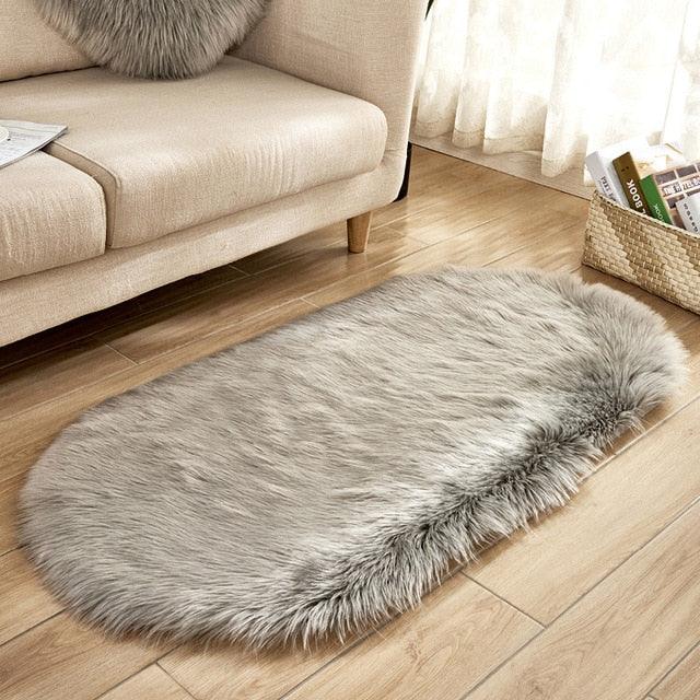 Skorter | Deluxe Fine and Soft Faux Sheepskin Rug