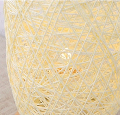 Skorter | Table lamp made of rattan wood