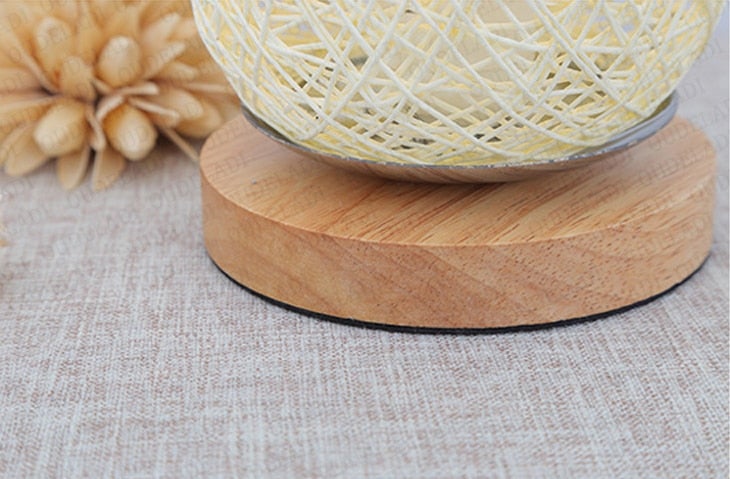 Skorter | Table lamp made of rattan wood