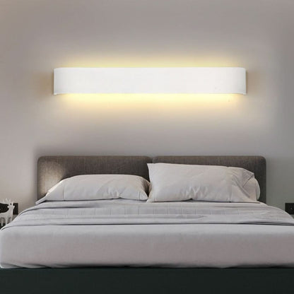 Skorter | Contemporary LED Wall Lamp – Sleek Black Aluminum Light