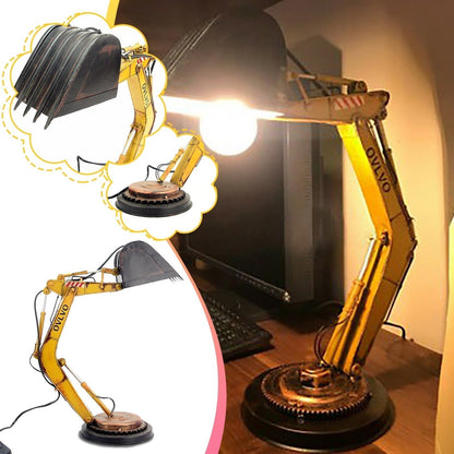 Skorter | Unique Digger Table Lamp