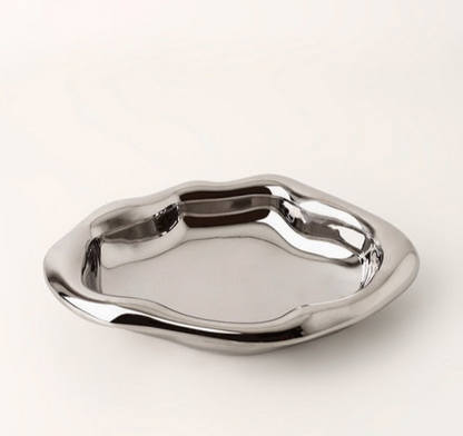 Skorter | Cookies & chrome-plated ceramic tray and bowl