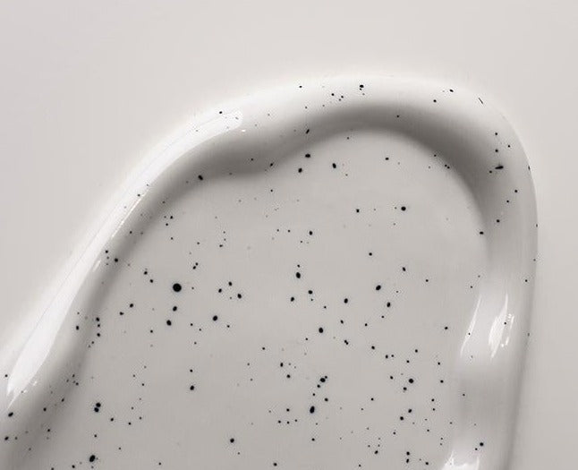 Skorter | Cookies & chrome-plated ceramic tray and bowl