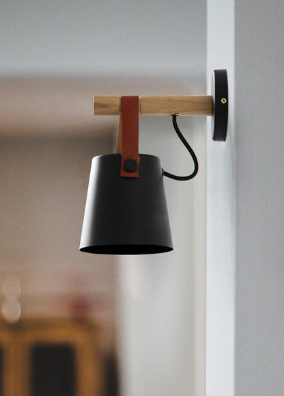 Skorter | Wood Nordic Hanging Wall Lamp