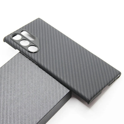 Skorter | Carbon fiber MagSafe case