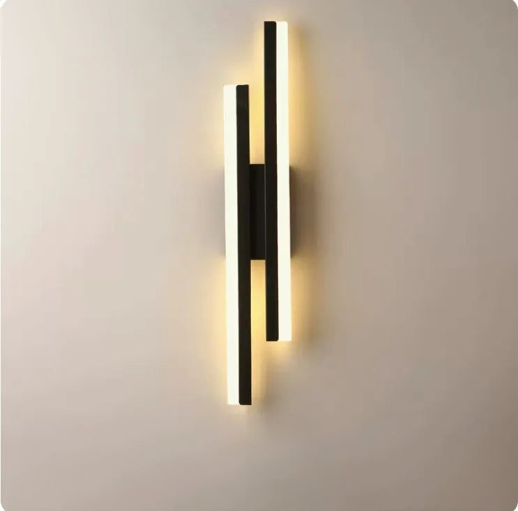 Skorter | DoubliGlow | Minimalistic modern LED wall light