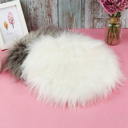 Skorter | Faux Fur Round Seat Cushion