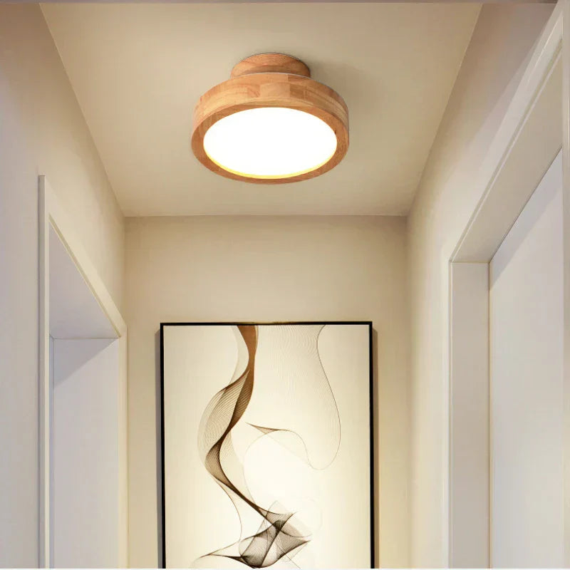 Skorter | Round Wooden Scandinavian Ceiling Lamp - NordicLuxe