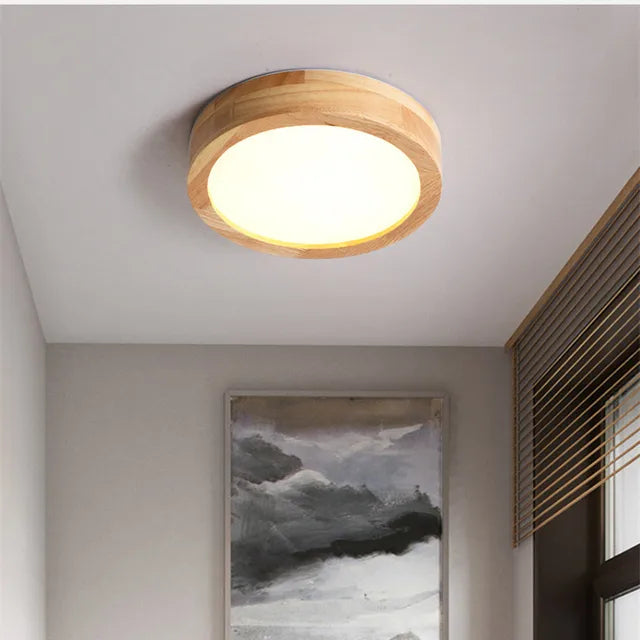 Skorter | Round Wooden Scandinavian Ceiling Lamp - NordicLuxe