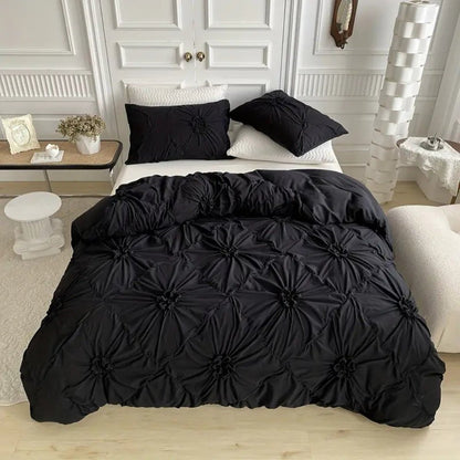 Skorter | RuffledWeave Duvet Set – Elegant ruffled flower duvet cover set made of microfiber