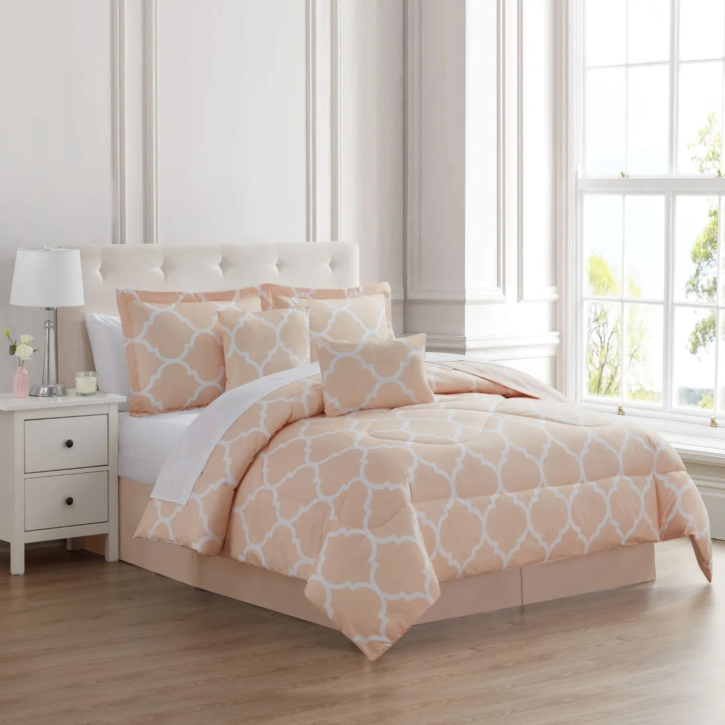 Skorter | 6-piece set: Kathy Ireland Trellis oversized comforter set