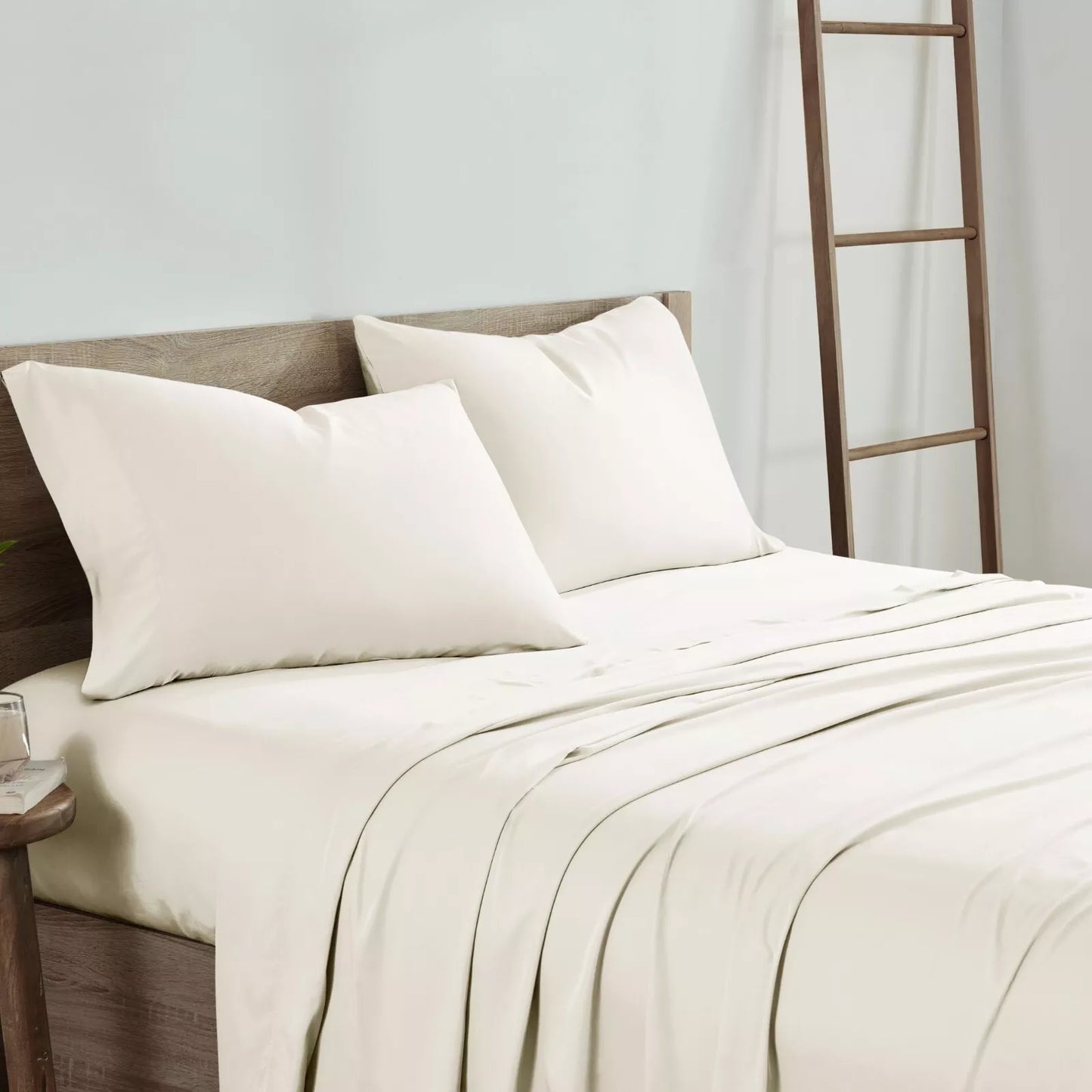 Skorter | 4-piece set: Kathy Ireland 300 thread count 100% bamboo sheet set