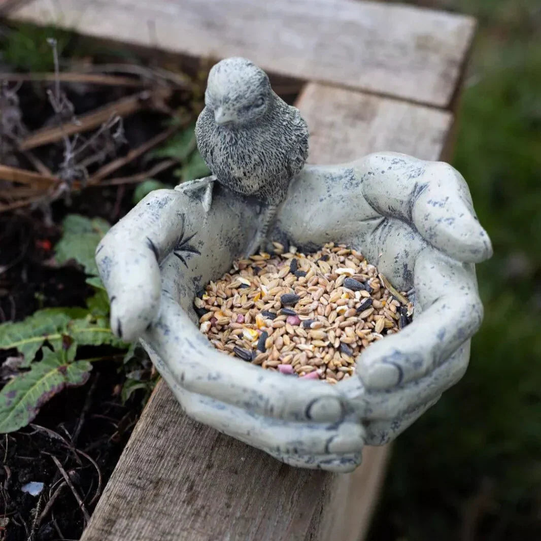 Skorter | BirdHaven – Symbolic Bird Feed Handcrafted from Resin