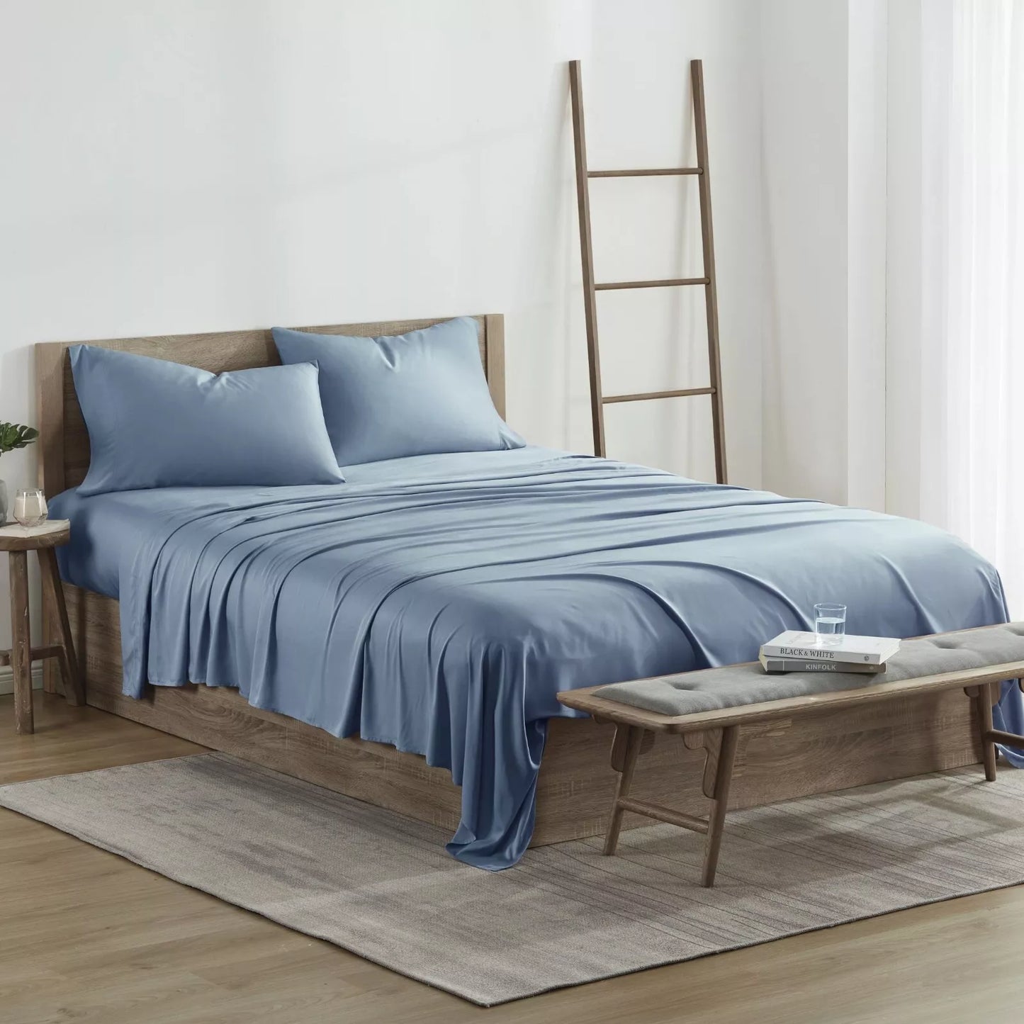 Skorter | 4-piece set: Kathy Ireland 300 thread count 100% bamboo sheet set