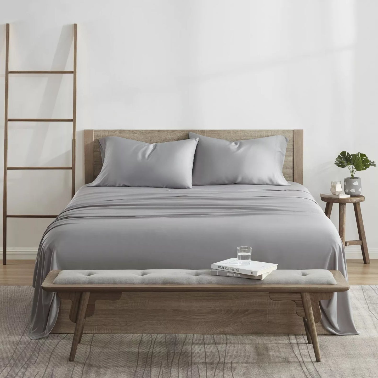 Skorter | 4-piece set: Kathy Ireland 300 thread count 100% bamboo sheet set