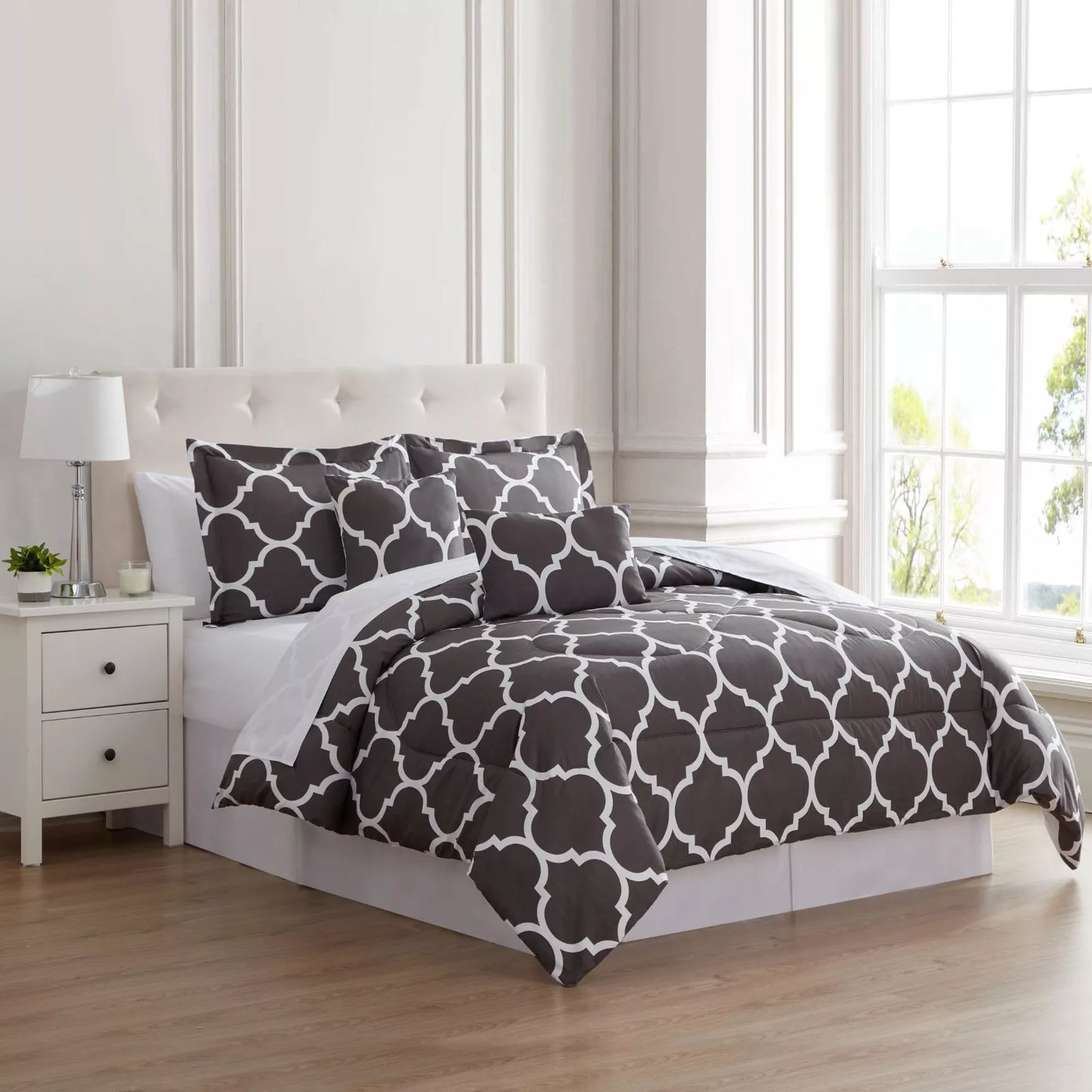 Skorter | 6-piece set: Kathy Ireland Trellis oversized comforter set