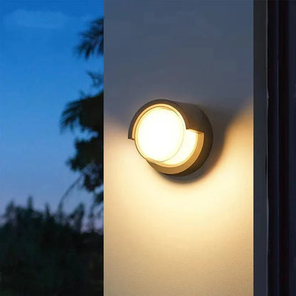 Skorter | SAFEGLIMMER – Outdoor LED Wall Light with Motion Sensor for Safety & Style