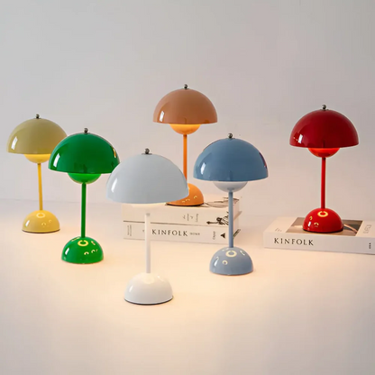 Skorter | Scandinavian Table Lamp with Luminous Flair - NordicBeam