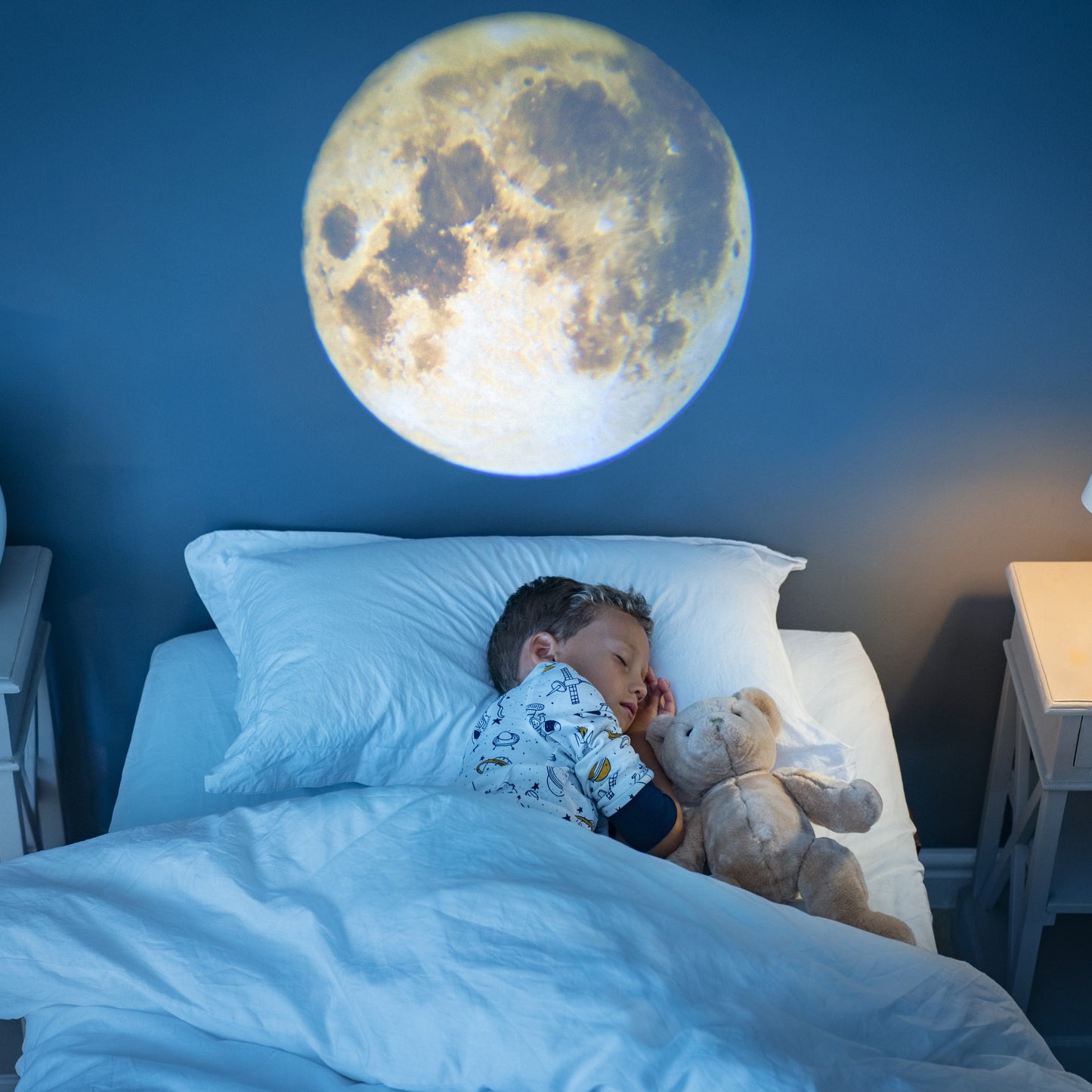 Skorter | Projection lamp - EarthGlow - LED earth design - Inspired curiosity