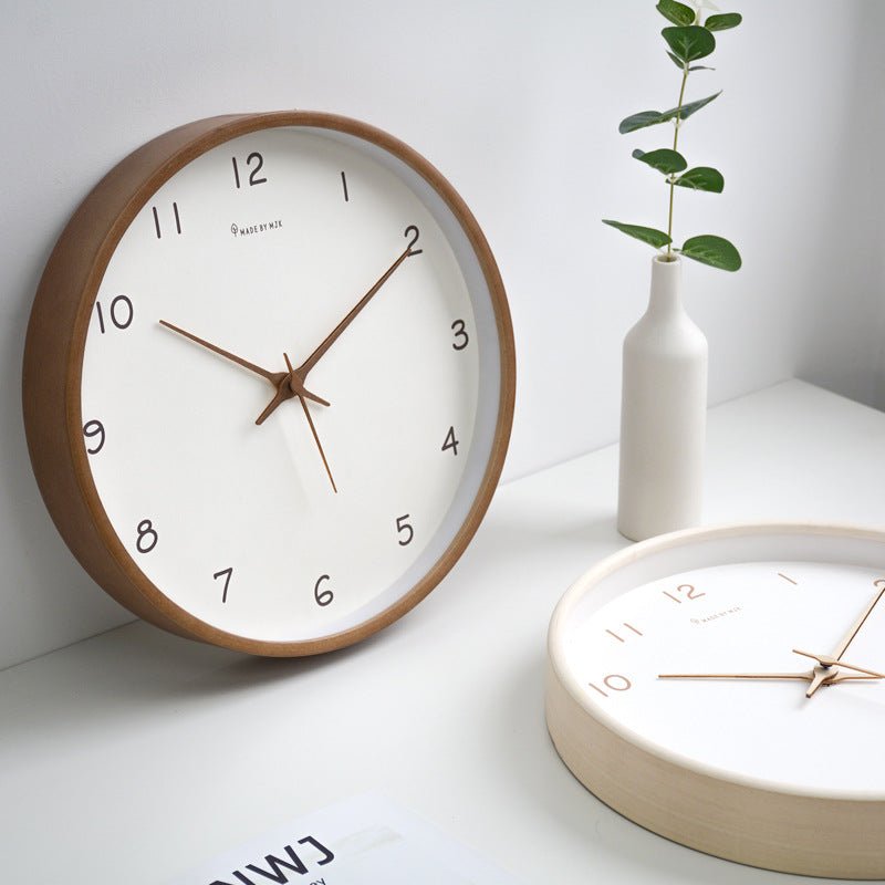 Simple Solid Wood Analogue Wall Clock for Home - SKØRTER