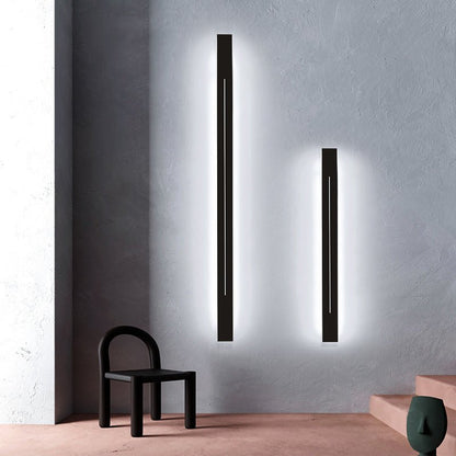 Simplicity Bar Shaped LED Wall Mounted Light Metal Living Room Wall Sconce Lighting - SKØRTER