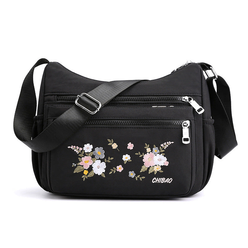 Skorter | Embroidered Flower Shoulder Bag