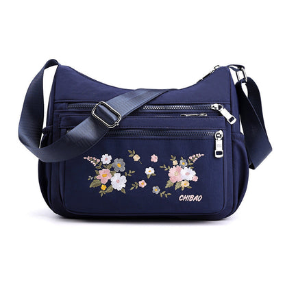 Skorter | Embroidered Flower Shoulder Bag