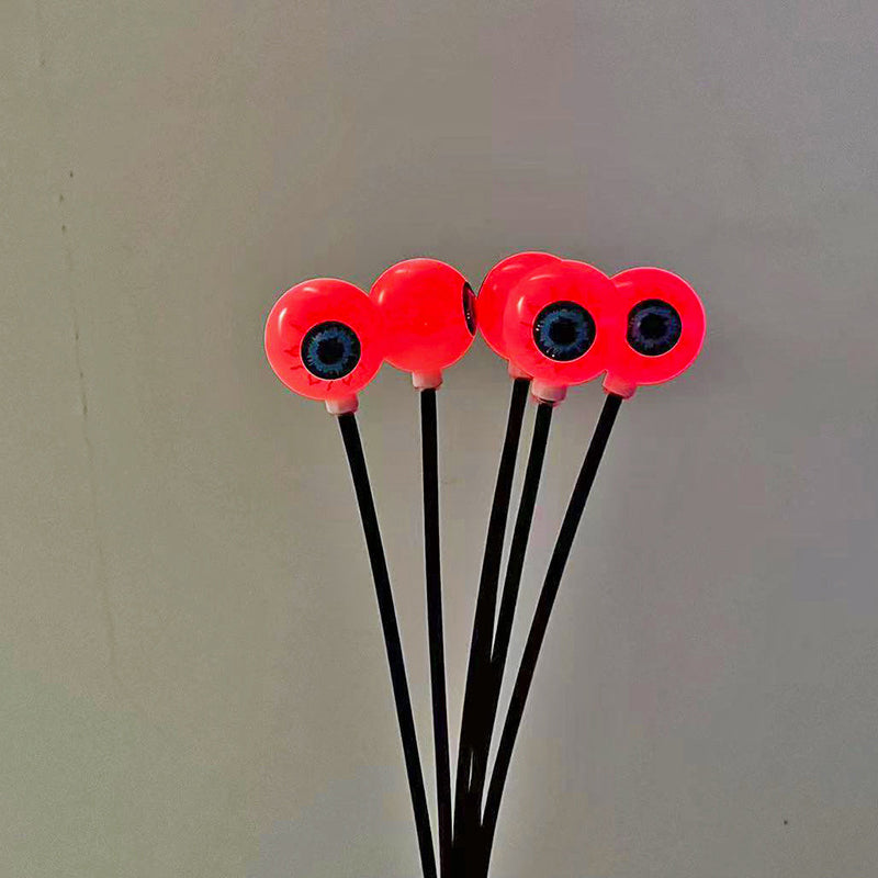 Skorter | Outdoor Solar Creepy Eye Light