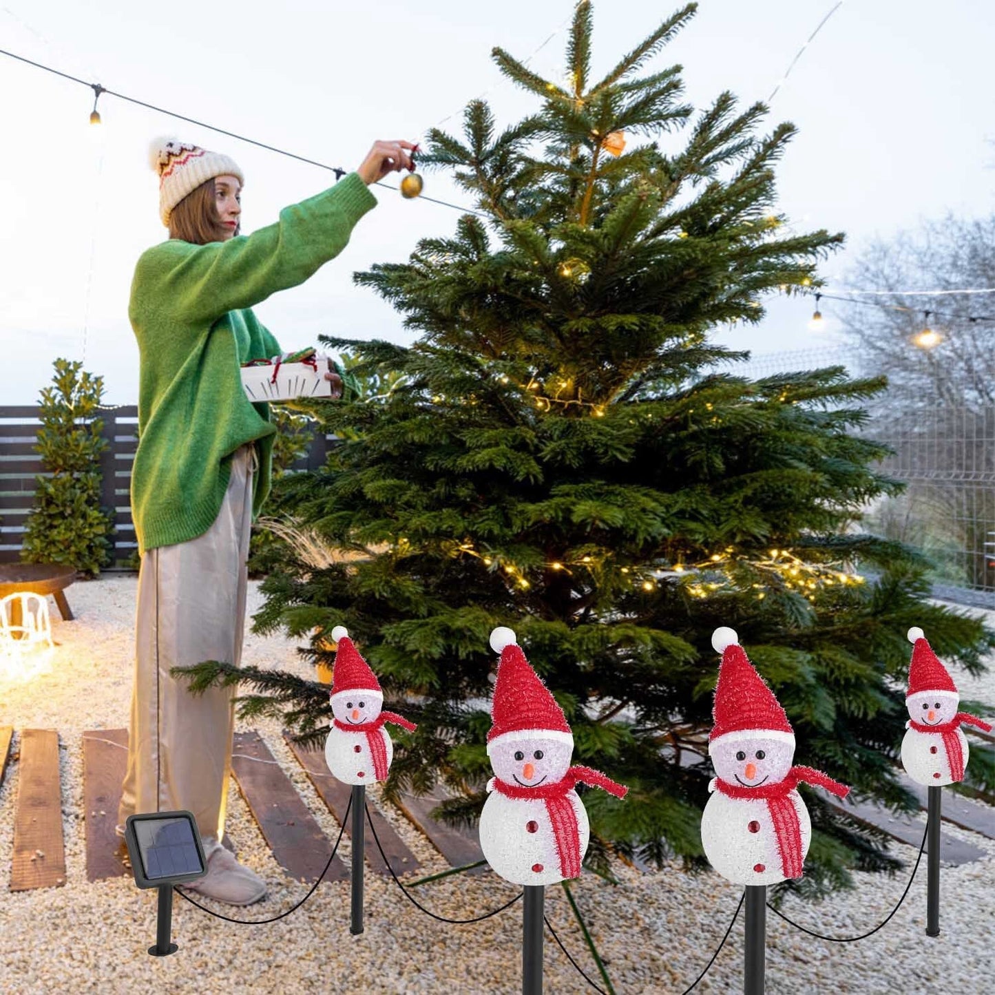 Skorter | Solar Energy Rated Lamp 3 Snowmen Garden Stake Light