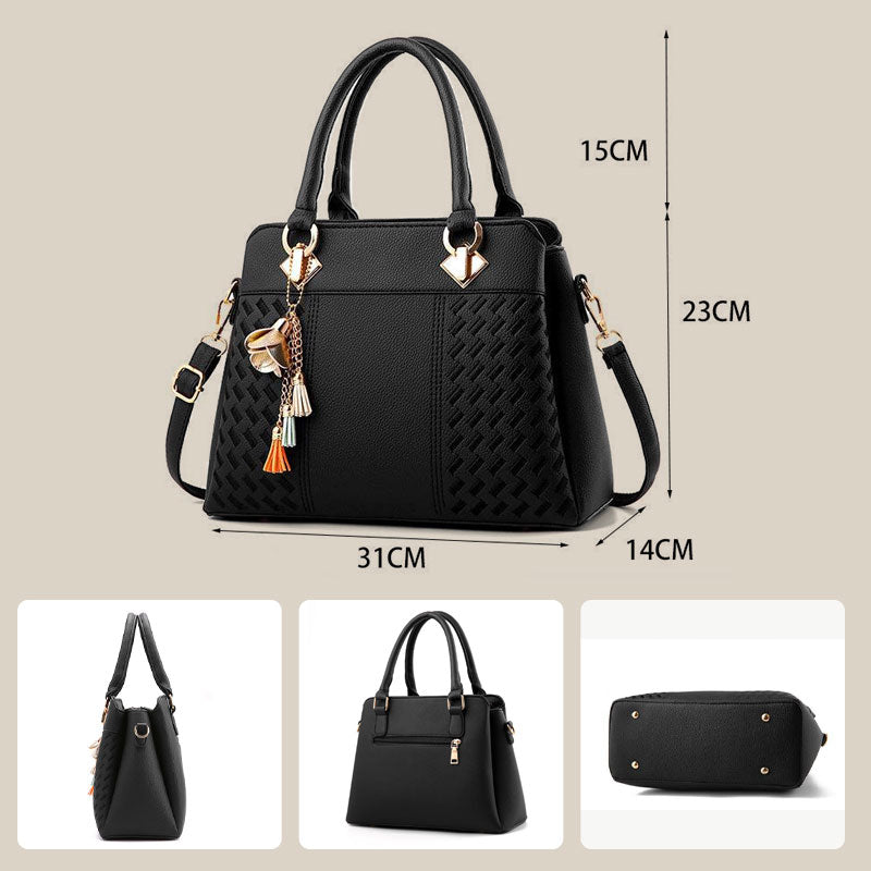 Skorter | Elegant women's bag with tassel pendant