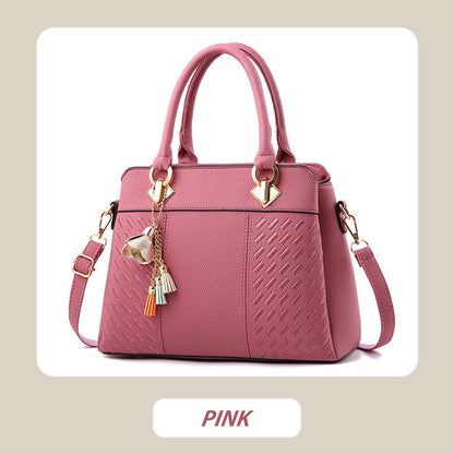 Skorter | Elegant women's bag with tassel pendant