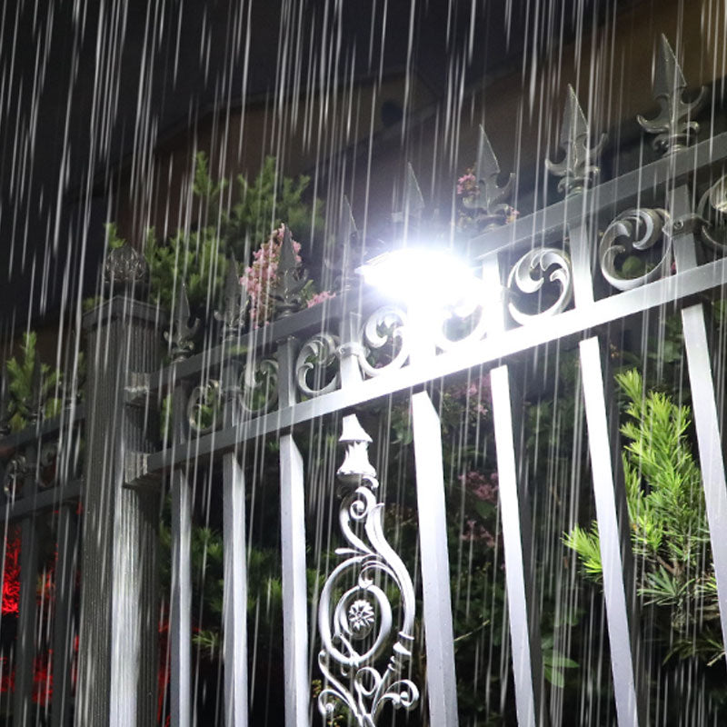 Skorter | Solar Outdoor Clip Light with Motion Sensor