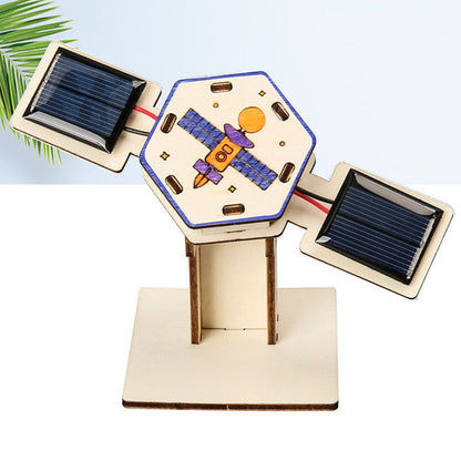 Skorter | Creative models of artificial satellites in space