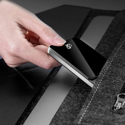 Skorter |  Magnetic power bank with two modes and stand