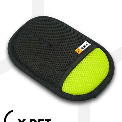 Skorter | Electrostatic gloves for removing pet hair